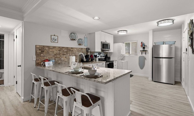 Hanahan Apartment | Enjoy a stylish experience at this centrally-located space.