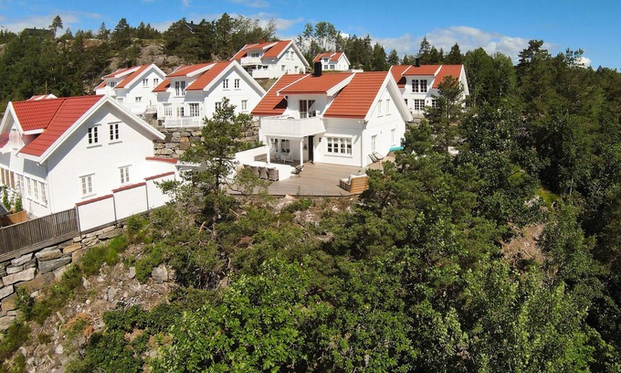 Risor House | Enjoy a wonderful vacation close to nature in this inviting vacation home.