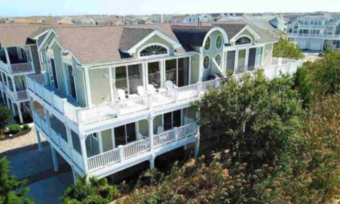 Sea Isle City House | Enjoy and Relax in Luxury with breathtaking waterfront views!