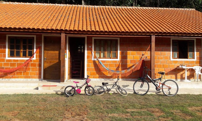Itamambuca Ski Chalet | enjoy nature chale with pool 200m from the best beach of ubatuba