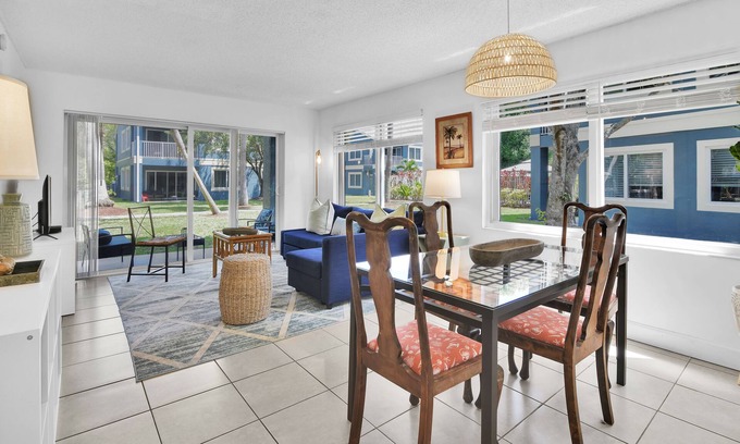 Mission Bay Apartment | Enjoy our 2 bedroom, 2 bath ground floor apartment in West Boca Raton