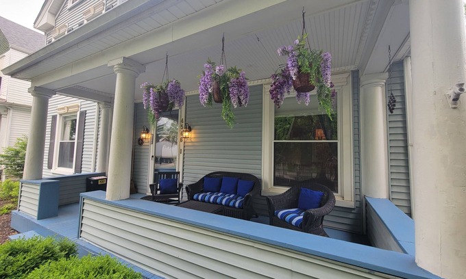Beechmont House | Enjoy the comfort, character, charm, and location of our lovely Victorian home!