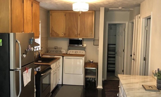 Maggie Valley Cabin | Enjoy the fresh mountain air at 4300 feet!