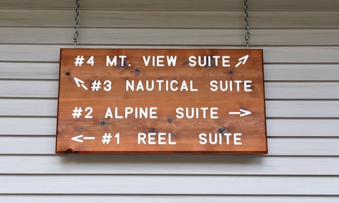 Seward Cabin | Enjoy this Newly Constructed Luxury Suite surrounded by Alaska's Natural Beauty