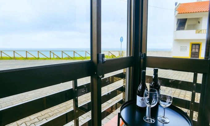 Consolacao Apartment | Enjoy VIEW apartment-ocean, surf, beach, eat, work