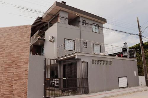Zimbros Apartment | Enseada de Zimbros Residencial