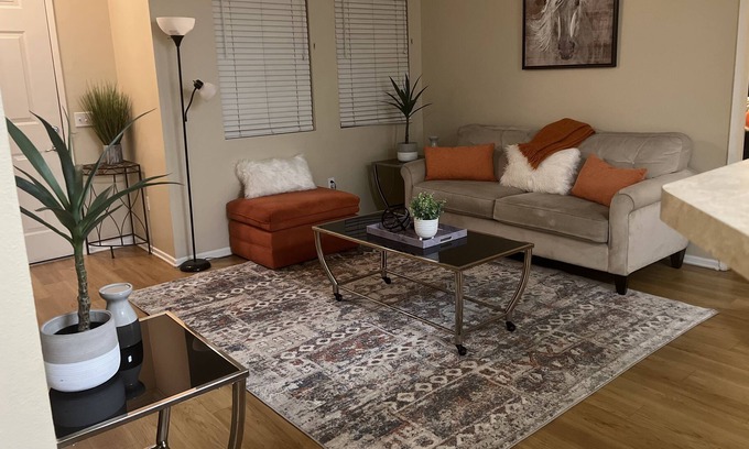 Guasti Apartment | Entire 2BD 2BA clean luxury CONDO!!