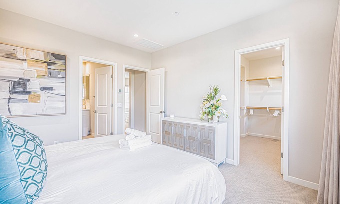 Portola Springs House | Entire 3 bedrooms Vacation home in Irvine Protola Spring