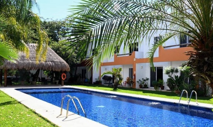 Villa Juarez Villa | Entire 4 Bedroom Villa close to the beach/pool