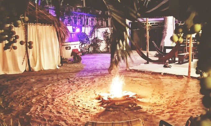 La Boquilla Cottage | entire accommodation: Eco-Hut with campfire, 100 meters from the beach