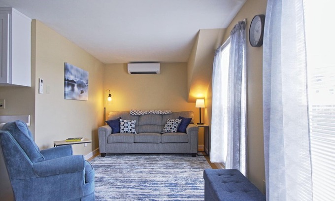 Palmyra Apartment | Entire apartment, close to Hershey