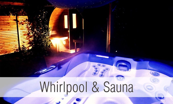 Waldkirchen House | Entire cabin close to the lake with private whirlpool, sauna and fireplace. Fenced. Hütte41