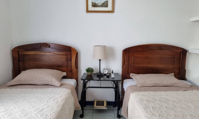 Villa Bonita Apartment | Entire Cozy apartment for your, 5 min SJO airport