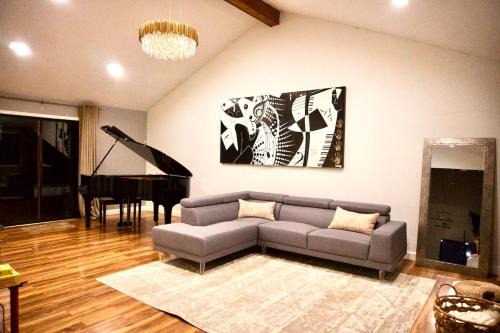 Athens Apartment | Entire home in Athens, Georgia with Piano