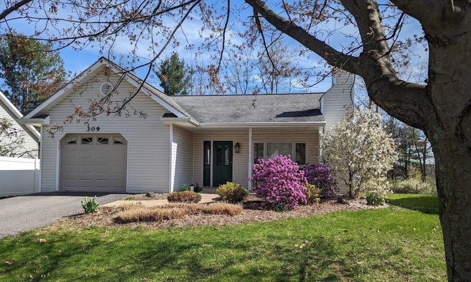State College House | Entire home in State College