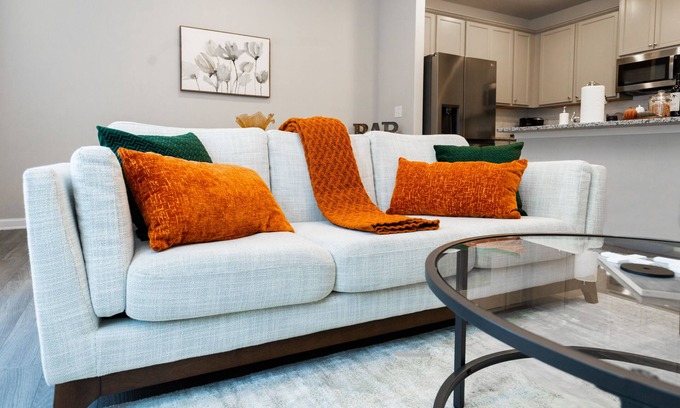 Church Street House | Entire home+Modern+3br/2.5b+8ppl getaway+Downtown