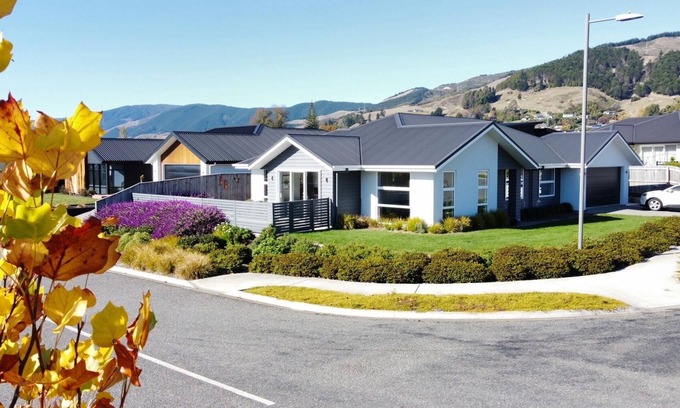 Richmond House | Entire home, Pets Welcome and Wheelchair friendly in Richmond, Nelson,