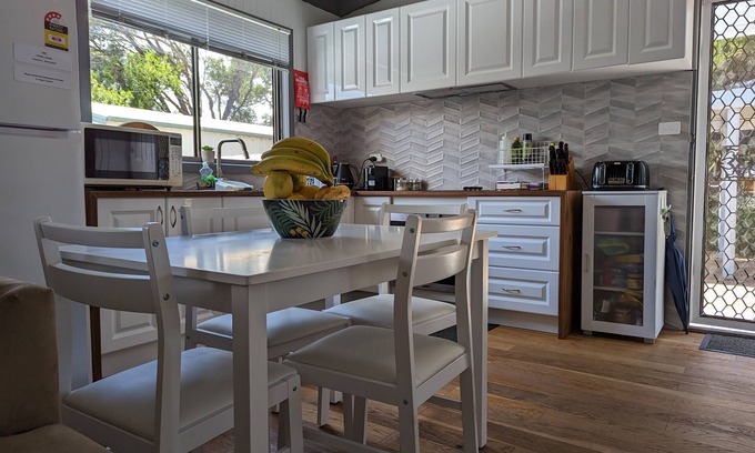 Loch Sport Cottage | Entire Home . Relax Unwind, Surrounded by Lakes, Beaches, and National Parks