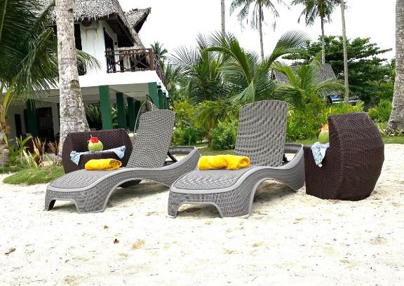 Catangnan Villa | Entire Private Beachfront Villa in Siargao