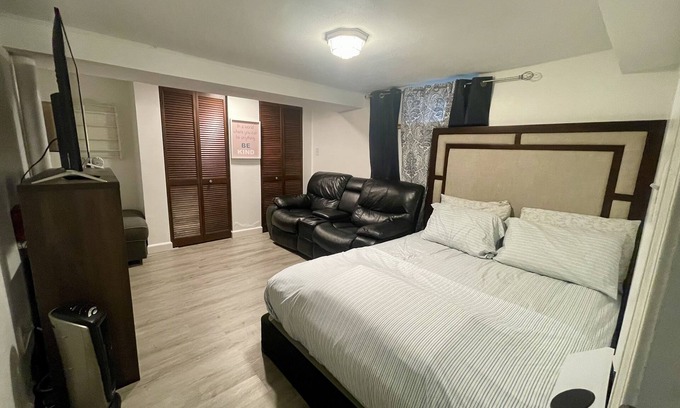 Silver Lane Apartment | Entire room with queen size bed and private bathroom 250 sqft