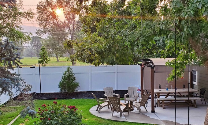 Rose Park House | Entire Salt Lake City Home minutes Away from Airport and Downtown!