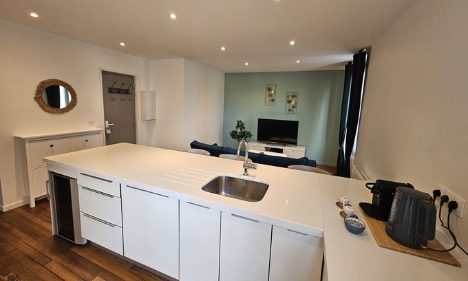 Le Perreux-sur-Marne Apartment | Entre Disneyland et Paris ! Appartement Cosy en Plein Centre Ville !