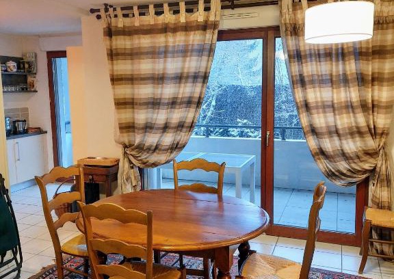 Talloires-Montmin Apartment | Entre Lac d'Annecy et montagnes, golf et parapente à pieds
