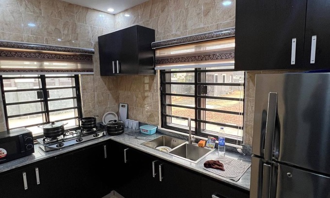 Enugu House | ENUGU Nigeria Shortlet/Serviced Apartment, Enugu state, Nigeria for NGN35,000