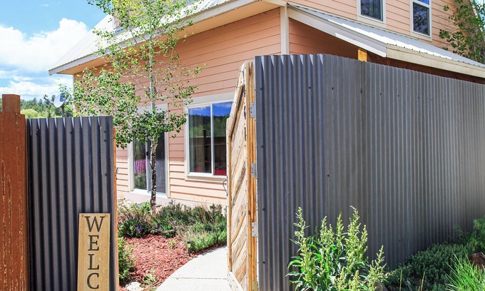 Pagosa Springs House | Epic Mountain Views, Central to Town & Hot Springs - "Hilltop Haus"