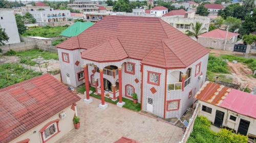 West Coast Division Apartment | Epson's Villas