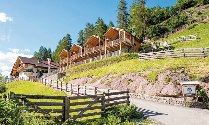 Sesto Ski Chalet | Erlebe Bergidylle im Stabingerhof. Authentischer Urlaub auf dem Bauernhof