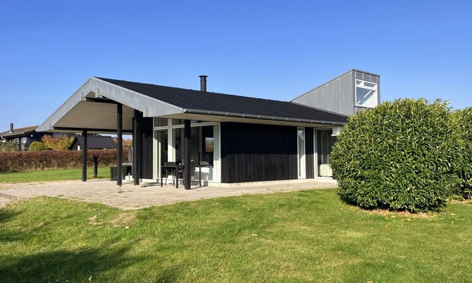 Østerskov House | "Erlinda" - 600m from the sea by Interhome