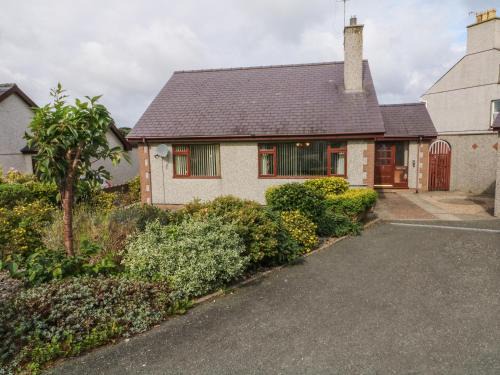 Nefyn House | Eryl