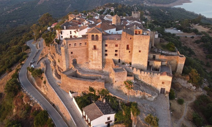 Castillo de Castellar House | Rural house in the castle Castellar with panoramic view (sea and natural park)