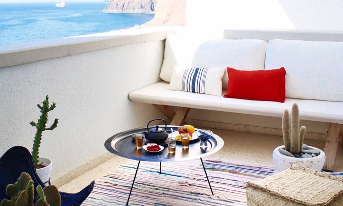 Santa Cruz de Tenerife Apartment | Beach hideaway apartment with modernist design