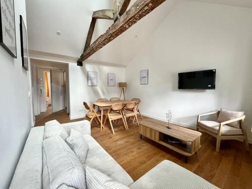 Gare-Jouvenet Apartment | Escale Doree