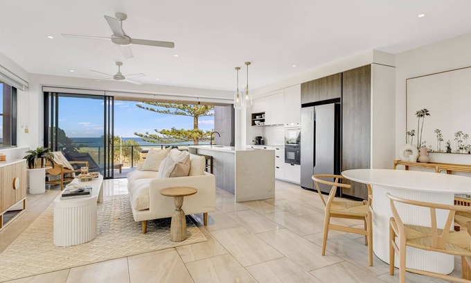 Bilinga Apartment | Escape 201 - Beachfront Luxury in Bilinga/North Kirra - Linen Provided