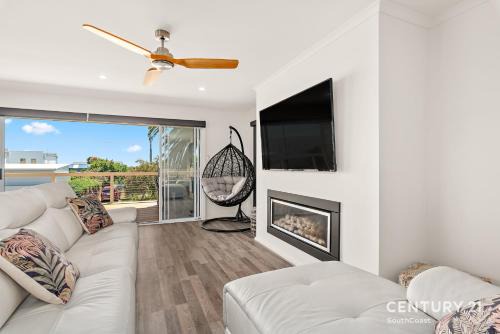 Aldinga Beach House | Escape By The Ocean - Aldinga Beach - C21 SouthCoast Holidays