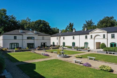 Enniskillen House | Escape Ordinary at Castle Hume No 4