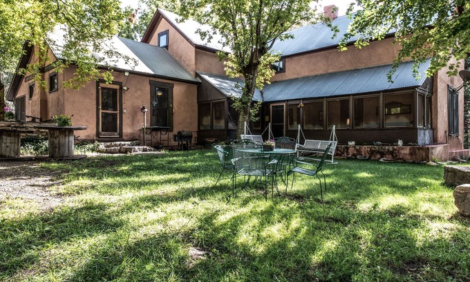 Glencoe House | Escape the crowds for healthy, family outdoor fun
