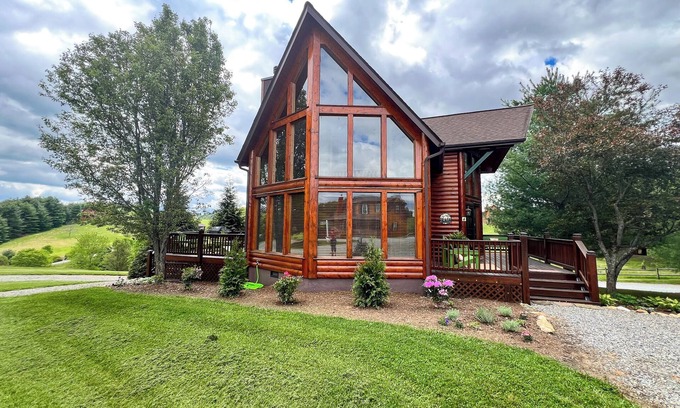 Sparta Cabin | Escape the Everyday -Find Peace in the Mountains This Sept @PineyCreekRetreat