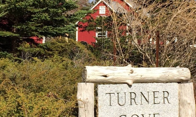 Isle Au Haut Cottage | Escape to a cozy Isle Au Haut cottage to explore Acadia Nat'l Park's quiet side