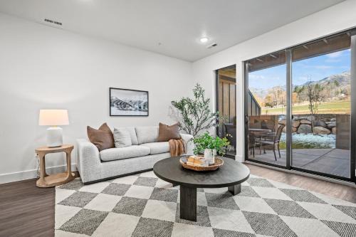 Wolf Creek House | Escape to Eden at the Pointe Pt C103 Wkly Discnt