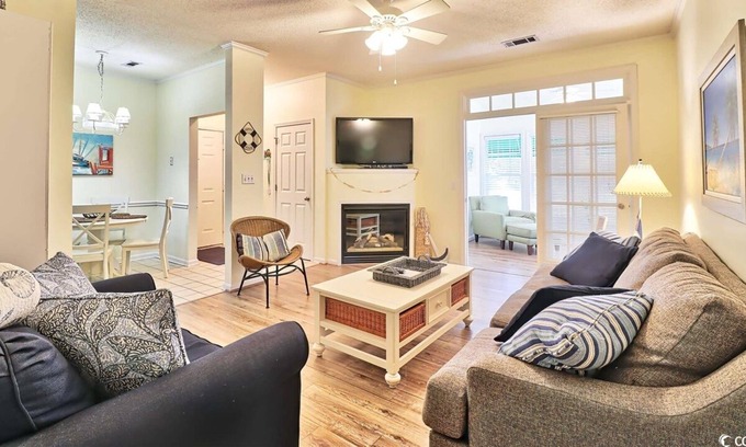 Vaught Condo | Escape to Savannah Shores Myrtle Beach