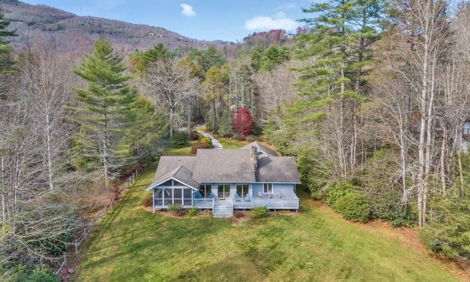 Lake Toxaway House | Escape to Serenity: Lakefront Paradise Awaits! AMENITIES INCLUDED
