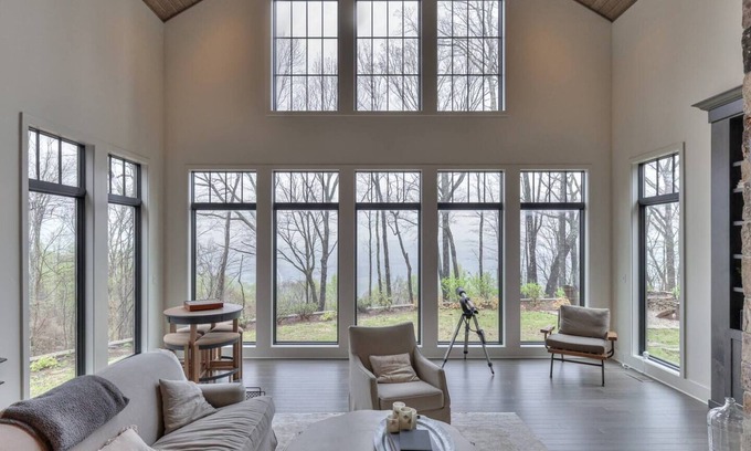 Saint Andrews Cabin | Escape to Solitude: Panoramic Views Await!