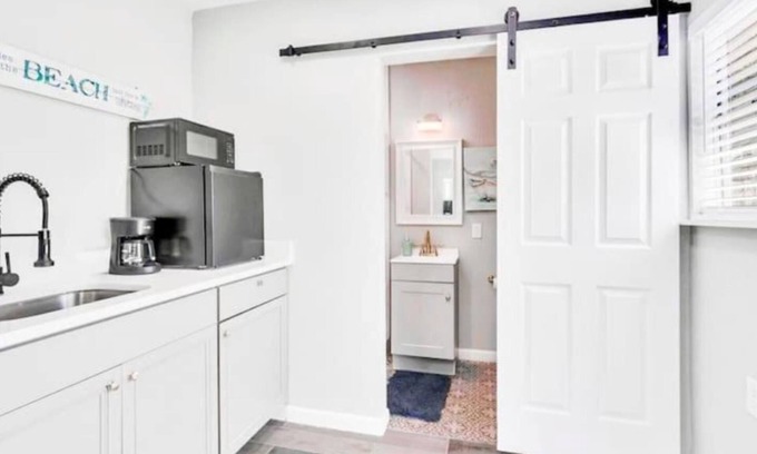 Jacksonville Beach House | Escape to the ultimate beach vacation at The Palm Tree Bliss Beach Bungalow!