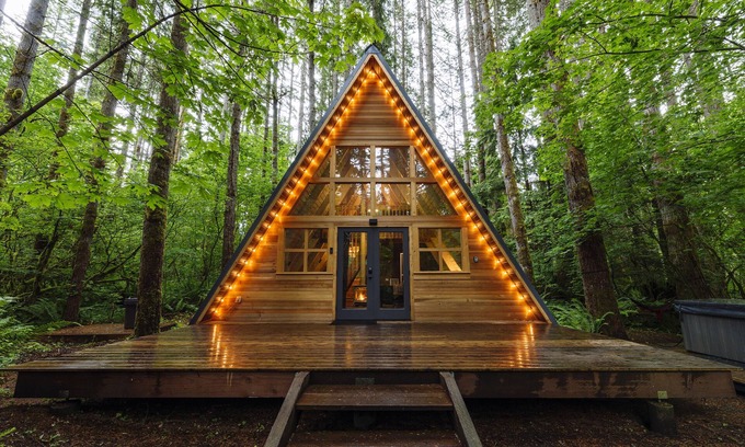 Skykomish Cabin | Escape to Tye Haus - Your Cozy Pacific Northwest Getaway!