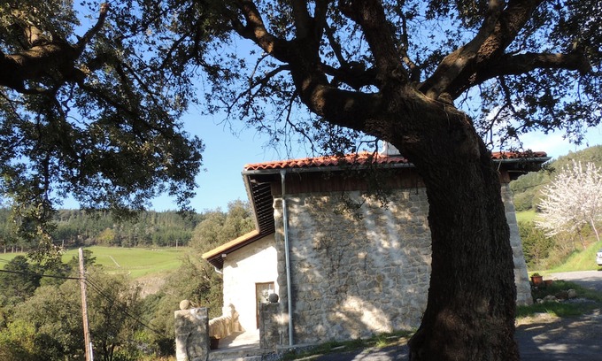 Ispaster Cottage | Eskola 87, The Basque Country