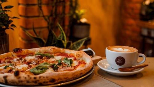 Pindamonhangaba Apartment | Espaço entre Pizza & Café